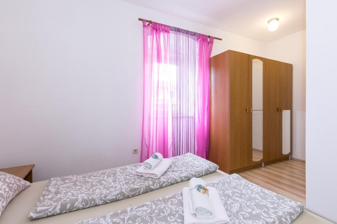 Pape Punat Apartmani I Sobe Extérieur photo